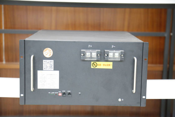 Интеллектуальные энергосберегающие системы ESS 400V для оптимального использования энергии